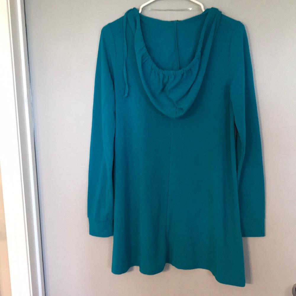Hooded Shirt - Picture 3 of 6